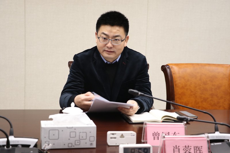 曾国东检察长听取政治部工作专题汇报