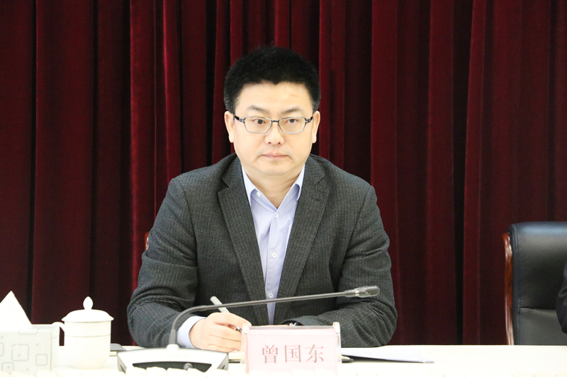 曾国东检察长听取公诉科和航运(金融)科工作专题汇报